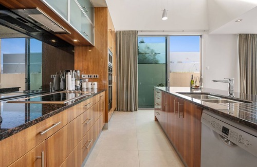 Acacia Bay House | Taupo Penthouse Apartment