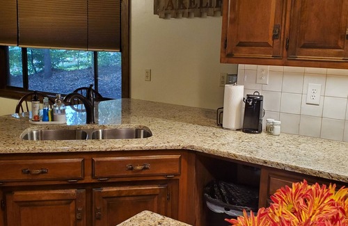 Lake Norman of Catawba House | Taylor Made for the Lake! With optional pontoon rental