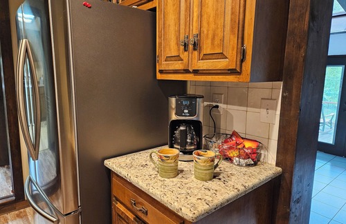 Lake Norman of Catawba House | Taylor Made for the Lake! With optional pontoon rental