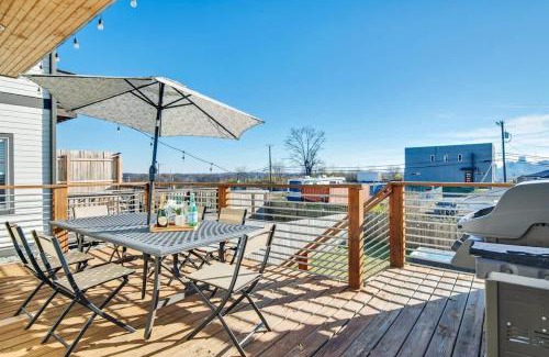 Talbot's Corner House | Taylors Nashville Home - Stunning Rooftop Views