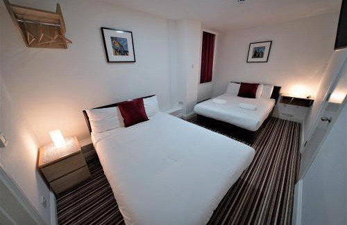 Barking House | TBH Hotel