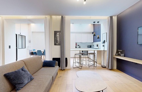 Quartier Saint-Ambroise Apartment | TBS 151- Lovely suite near Place de la République