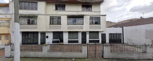 Calle 26 Hotel | TCH Capsule Home