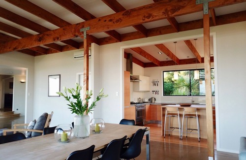 Taiharuru Villa | Te Kahu - Outstanding pacific views and privacy