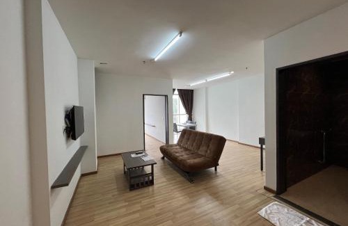 Ayer Keroh Apartment | Teamwork Melaka - Entire Studio Apartment in Ayer Keroh