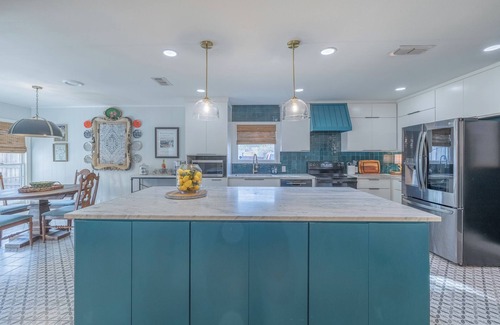 Tech Terrace House | Tech Terrace Cozy Quarters Two Bedroom