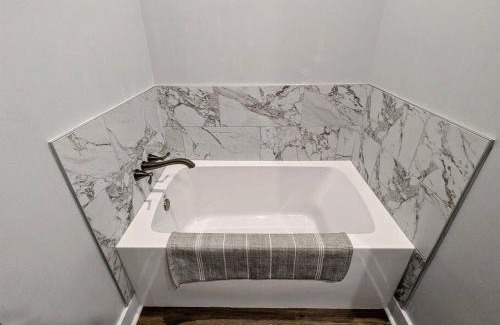 Gulfport House | Tegarden Cottage at Gulfport Beach