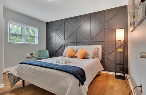 Mechanicsville House | Tenement treasure - Renovated Mechanicsville Apt