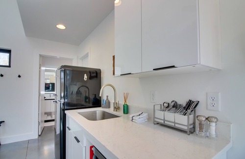 Cookeville Apartment | Tennessee Mountain Cabin w/Grill & Fire Pit!