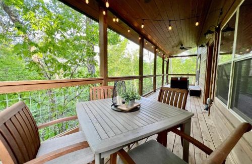Pigeon Forge House | Tennessee Oasis Pool Cabin