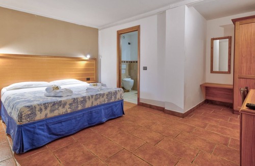 Civitavecchia Bed & Breakfast | Tenuta dell'Argento - Room 7 by Rentbeat