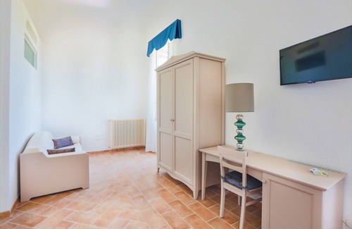 Montemarciano Hotel | Tenuta Villa Colle Sereno