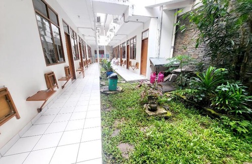 Sukajadi House | Teratai Residence