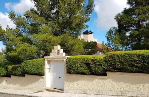 La Concepcion Villa | Teresita High Views with private pool