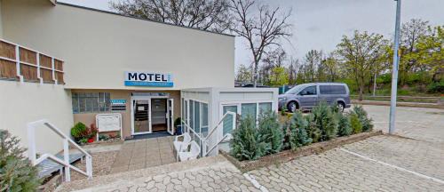 Bischofsheim Hotel | Terminal Park
