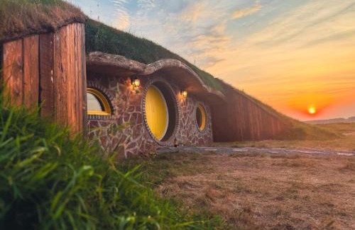 Cap-Bateau Cabin | Terra Experience