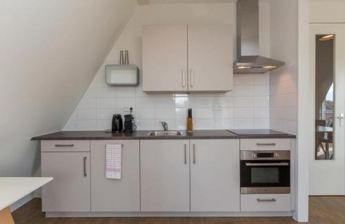 Zoutelande Apartment | Terrace Flat in Zoutelande, cleaning included