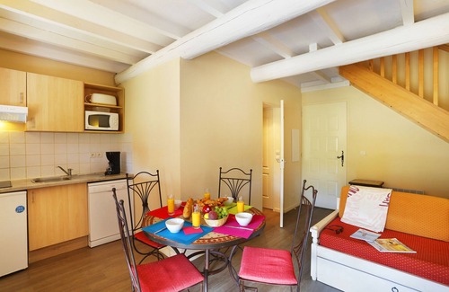 Sauve House | Terraced House in Sauve with Pools & Fitness