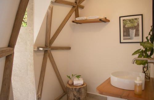 Papare Cabin | Terramia Estate