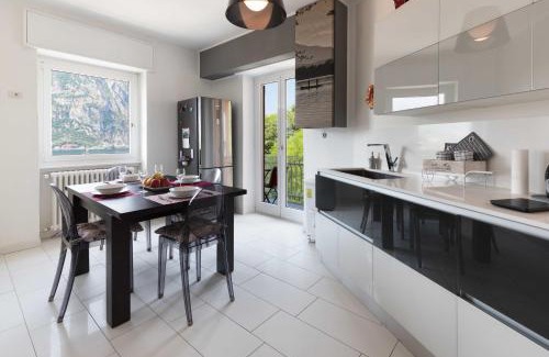 Lecco Apartment | TERRAZZA SUL LAGO - Open Space e Netflix