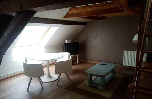 Ecuelles Apartment | Terres de Saône