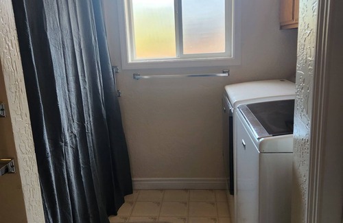 Jacksonville House | Terrific 4-bedroom house in Jacksonville In The Heart of Town