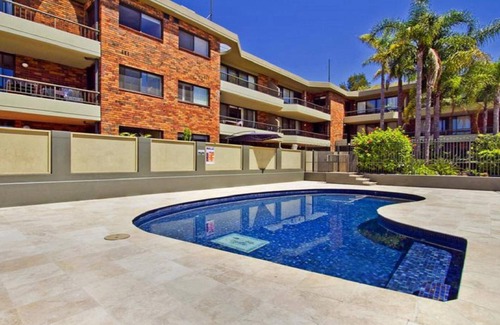 Terrigal Apartment | TERRIGAL TRANQUILITY Pool in complex, in the heart of Terrigal