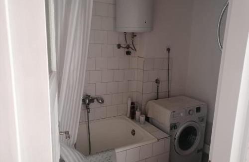 Cove Parja Apartment | Teskera