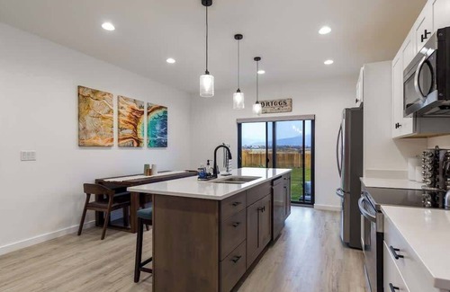 Driggs House | Teton Solitude - Mountain Home w/Hot Tub