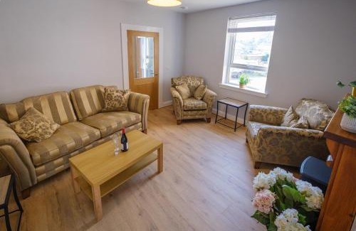 Hawick House | Teviot Cottage - Gorgeous Cosy & Modern 2BR Cottage in Hawick