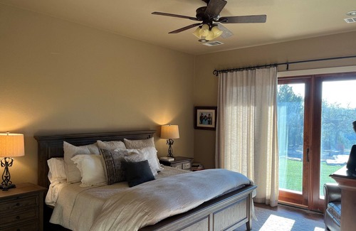 Spicewood Villa | Texas Hill Country Villa w/private pool, hot tub & putting green