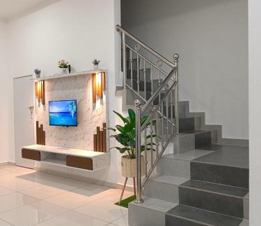 Kuala Terengganu House | TGG Homestay with Netflix