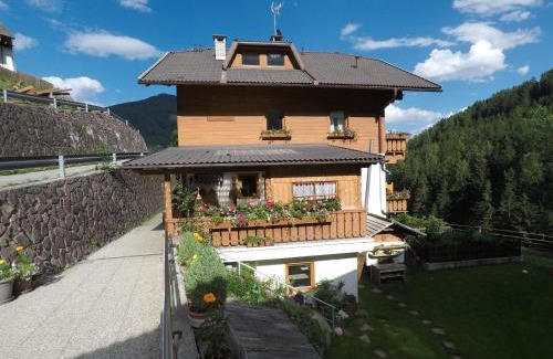 San Lorenzo di Sebato Apartment | Thalerhof Onach