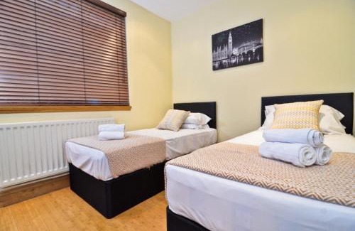 Evelyn House | Thames View House Surrey Quays