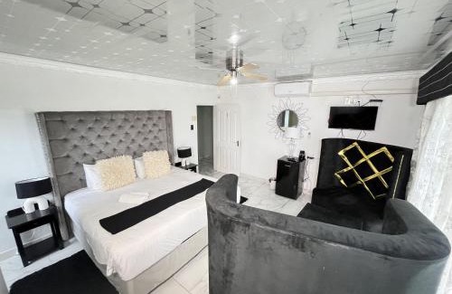 East London House | Thandi's Guest House