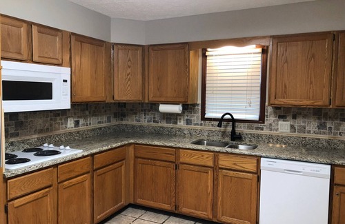 Sherrills Ford House | Thanksgiving ; just REDUCED to 250 per night; 3-night min stay