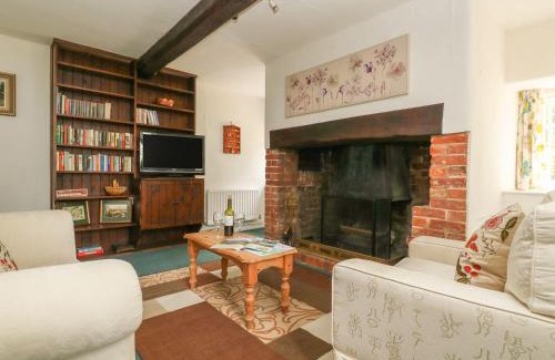 Buckland Newton House | Thatch Cottage