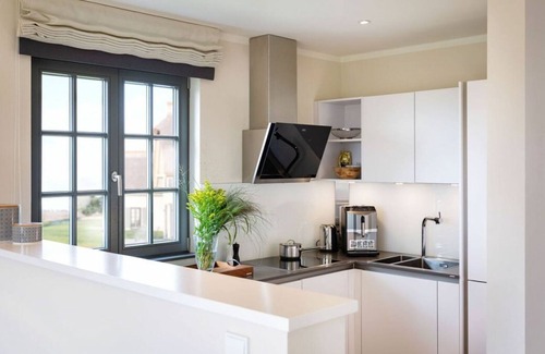 Kreptitz Apartment | Thatched roof villa with 2 bedrooms and saunaE25