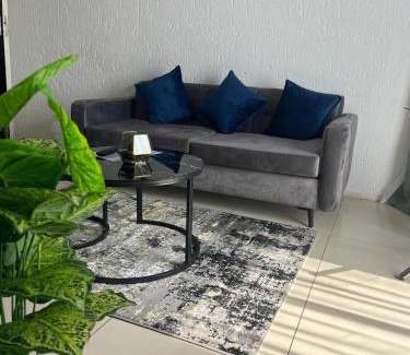 Sandown Apartment | Thatishi's Sandton CBD Apartment