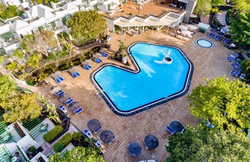 Playa Blanca Hotel | THB Royal