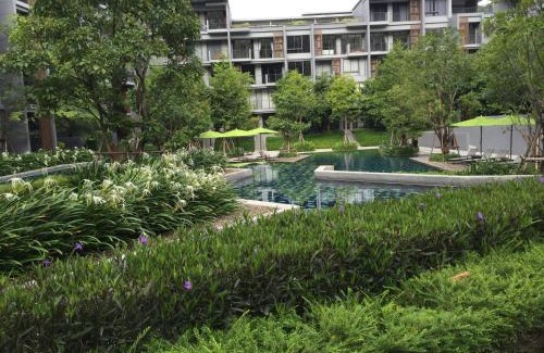 Phaya Yen Apartment | The 23 Estate by Away