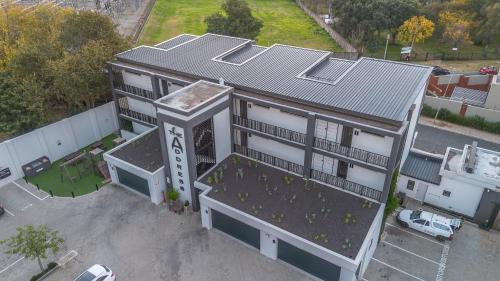 Houghton Estate Apartment | THE ADDRESS - B101 Houghton