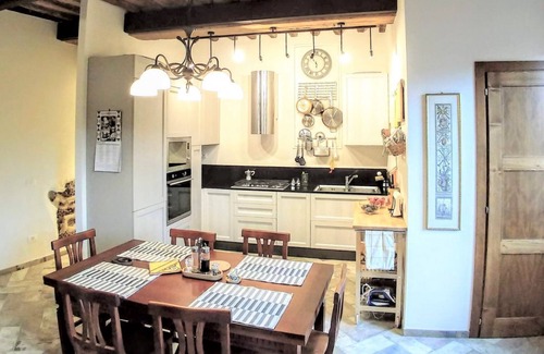 Siena Historical Center Apartment | THE AERIE - THE EAGLE'S NEST - large apartment in strategic location