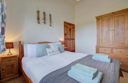 Aldborough House | The Aldborough