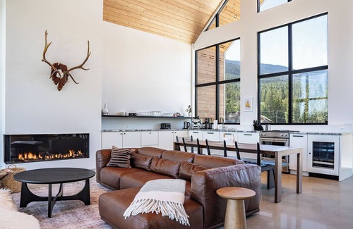 British Columbia Interior Ski Chalet | The Alder - Shelter Bay Estates Modern Chalet