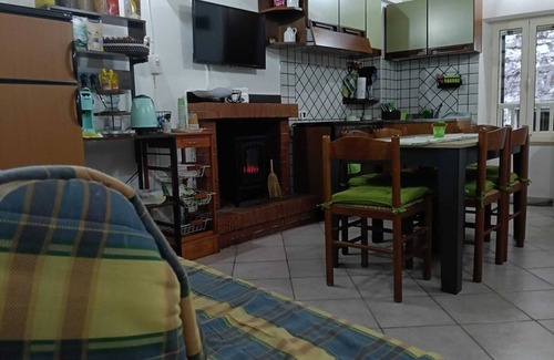 Roccasecca dei Volsci House | The Alley Chalet - Shelter among stones and wood