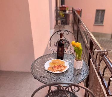 Malgrate Apartment | THE ALLEY 7