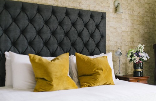 Truro Hotel | The Alverton