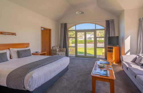 Kaikoura Hotel | The Anchor Inn Beachfront Motel