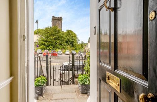 Pembroke House | The Anchorage